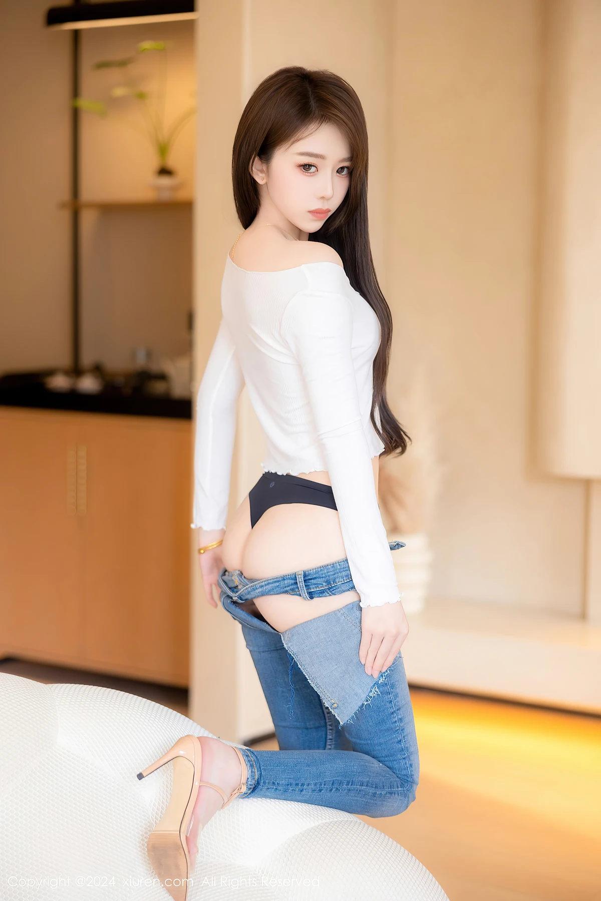 XiuRen秀人网 No.8740 奶瓶Anaipin