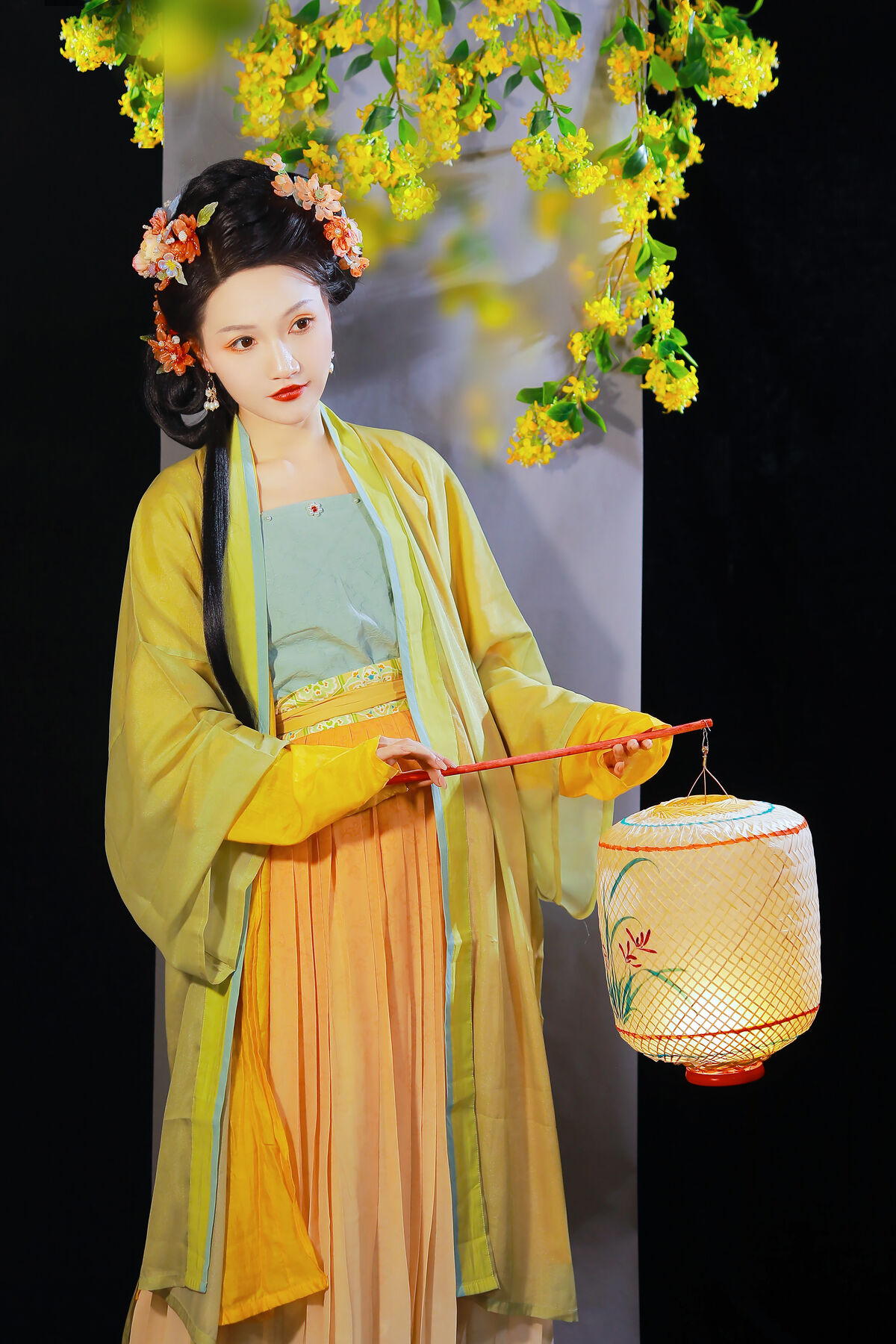 YiTuYu艺图语 Vol.8384 焚香小也 (23P)