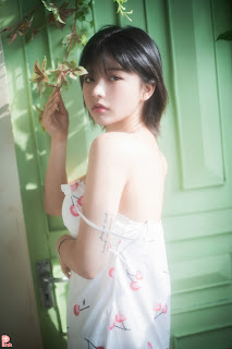 [PINK] U.Hwa (은유화) – Floral