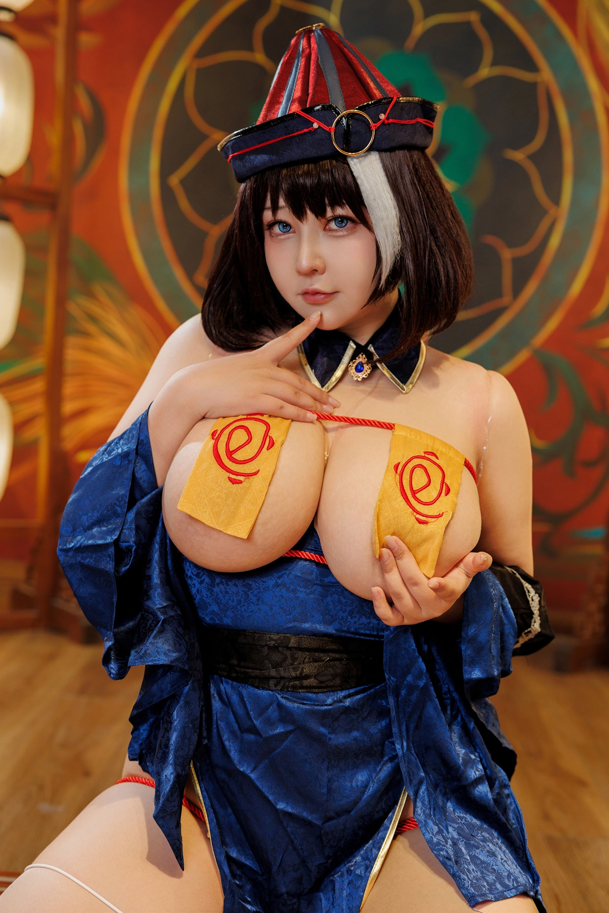 Cosplay KANEKO咔喵 – 碧蓝航线 华甲僵尸