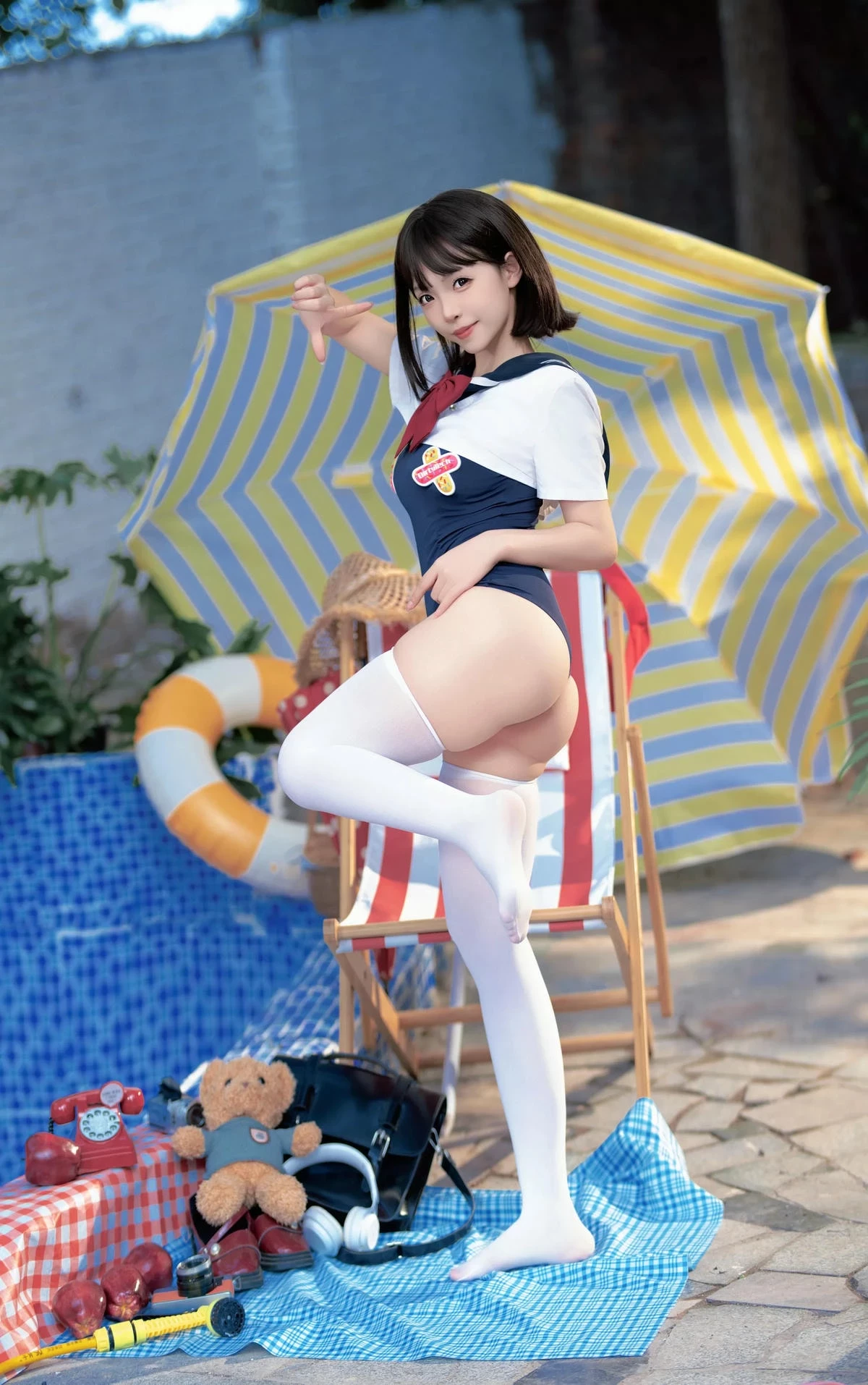 抖音網紅Bangni邦尼反差JK泳裝主題泳池性感死庫水露三點式比基尼秀惹火身材誘惑寫真97P
