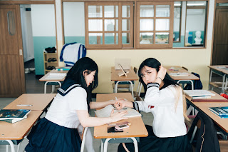 [Loozy] Zia (지아) x Sonson (손손) – Bitch Academy Hard