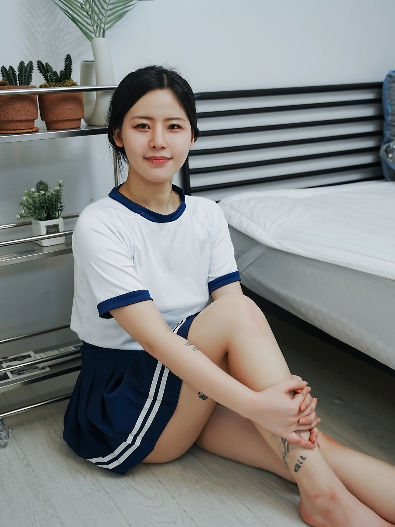 Choi Ri 최리, Photobook Vol.01 「Bloomers」 Set.01