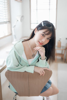 SiS Magazine P4
