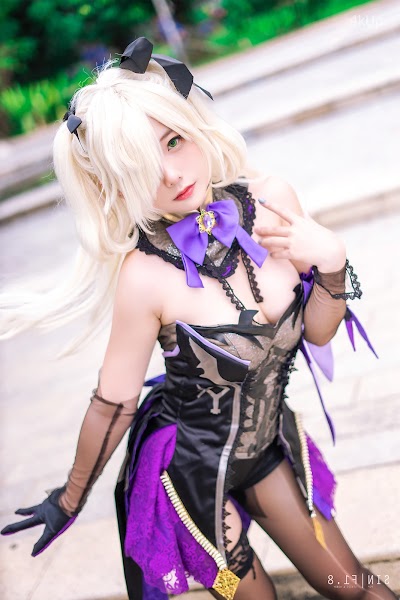 Coser@Messie Huang Fischl Genshin Impact