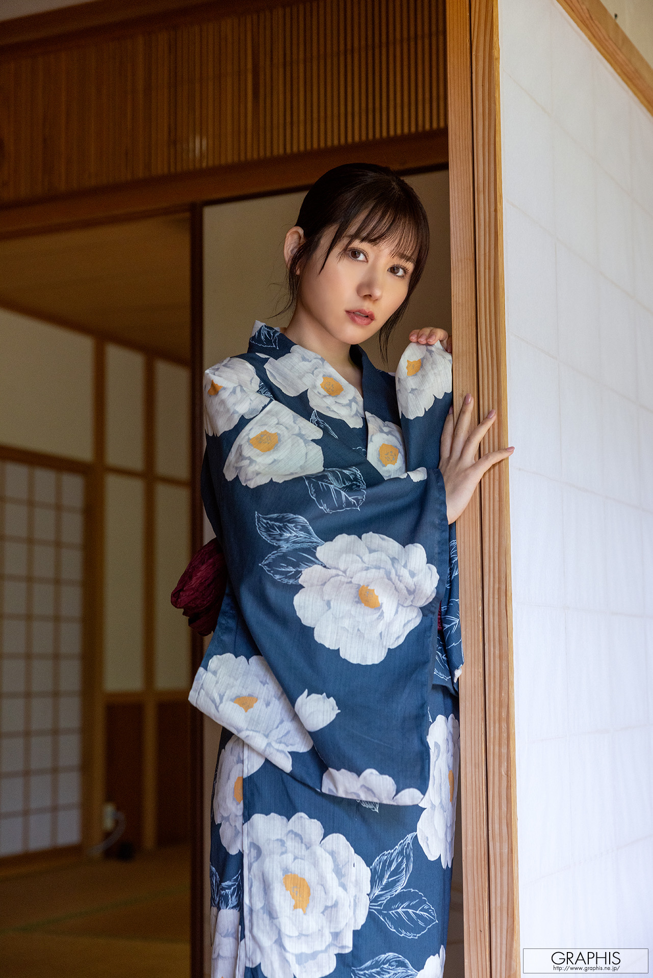 Mei Itsukaichi 五日市芽依, Graphis Special Gravure 「Vacation」 Vol.02