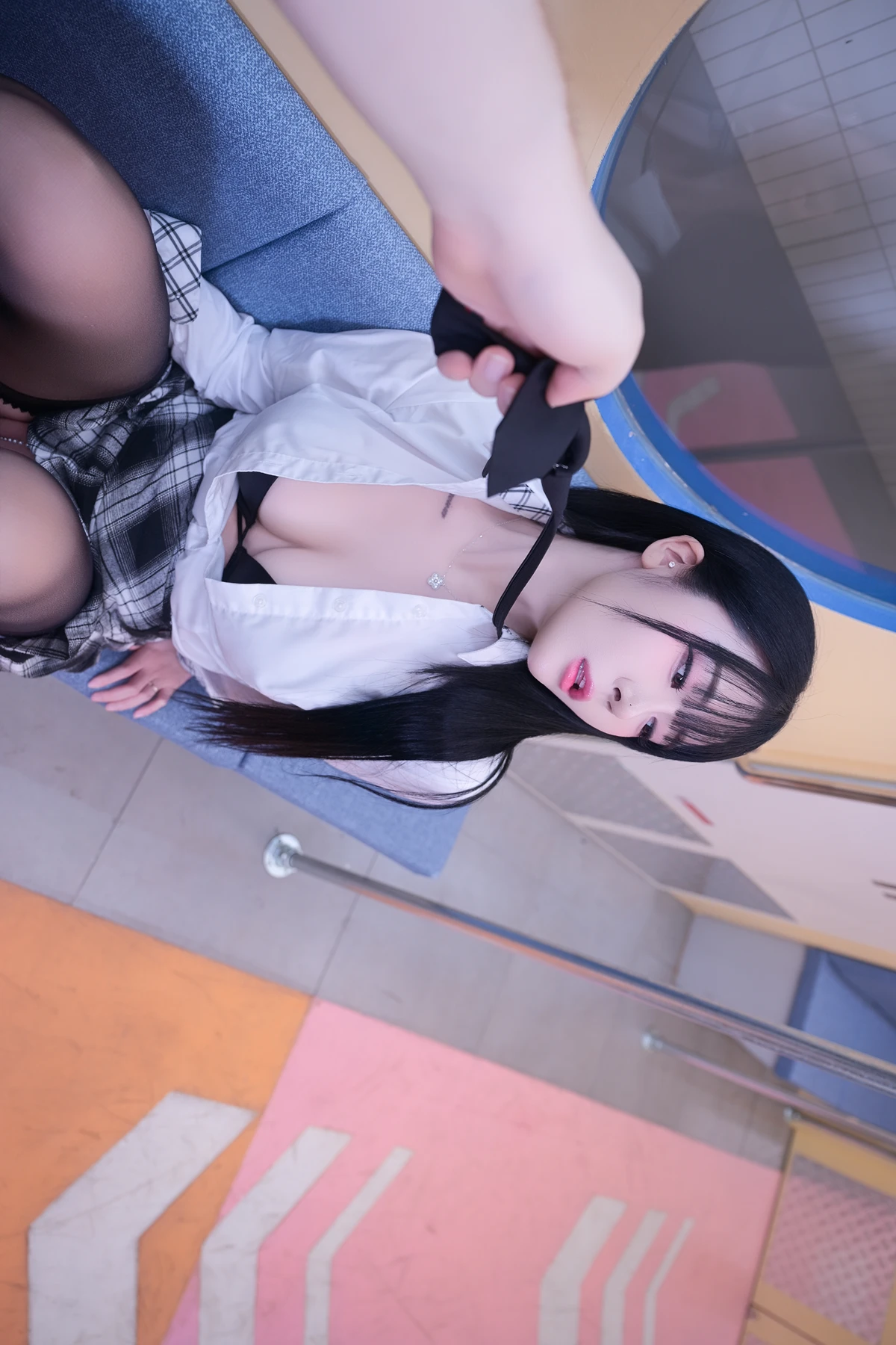 Jeong Bomi 정보미, PhotoBook 「Schoolgirl In The Subway」 Set.02