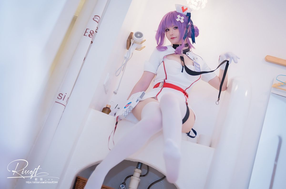 Coser@前羽_rr – スノウブレイク 禁域降臨 医師 (43P)