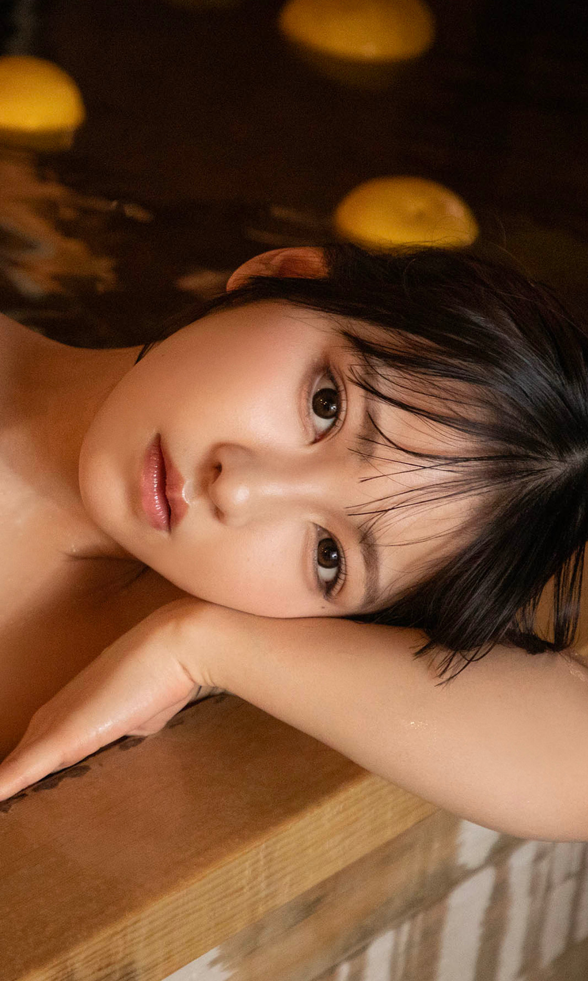 Toumi 十味, 週プレ Photo Book 「キミと春らんまん」 Set.02