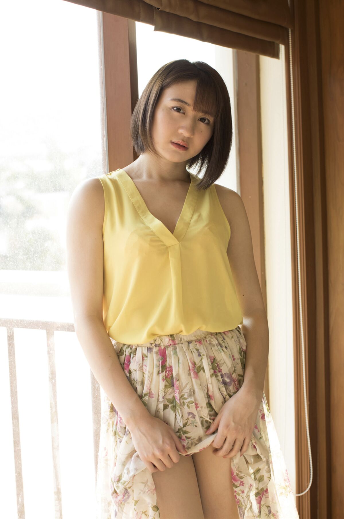 JP Anna Ito 依東杏奈 – Round Qeen Part01 (51P)