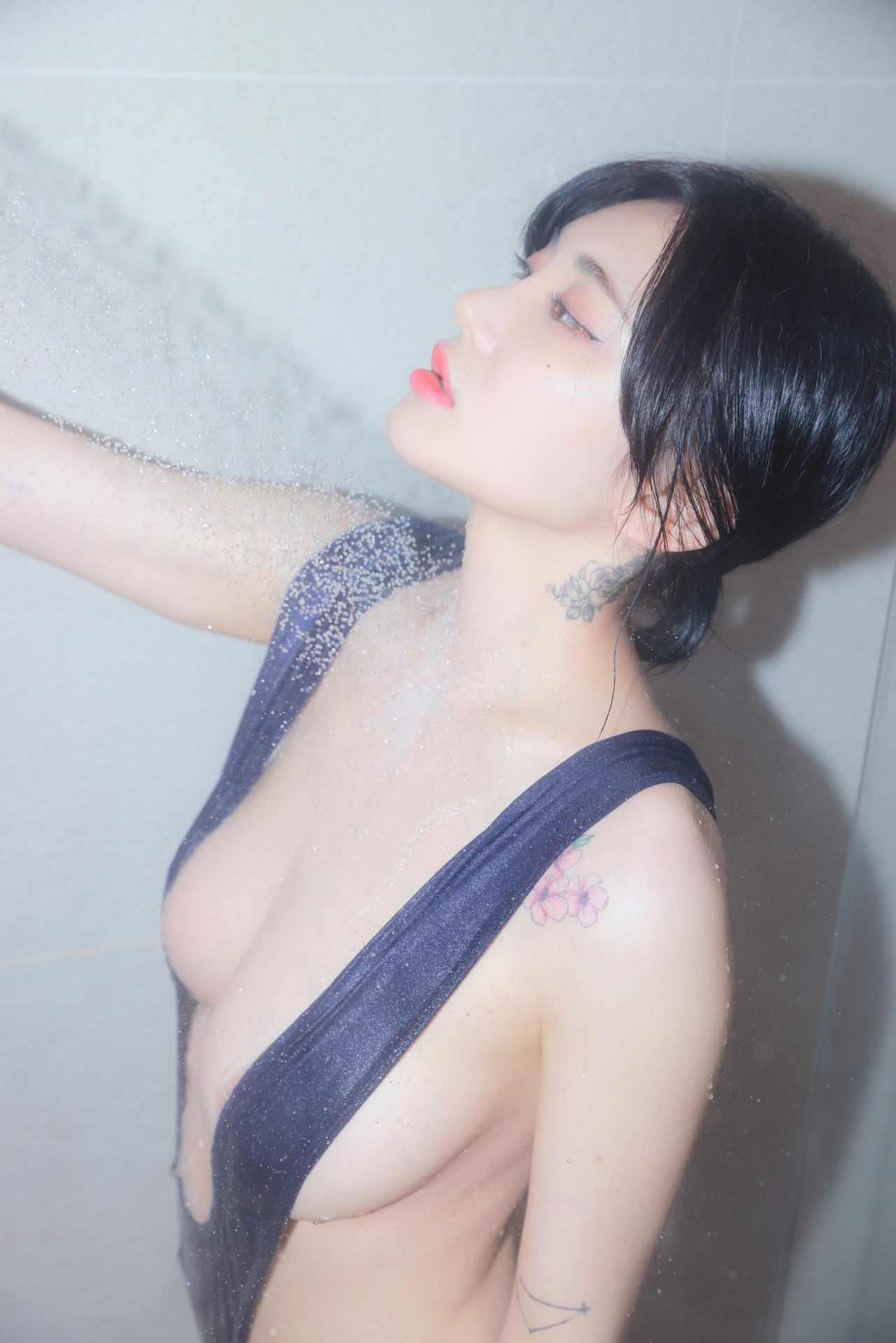 Sula 첼설아, Photobook ‘Navy Bodysuit’ Set.04(40P)
