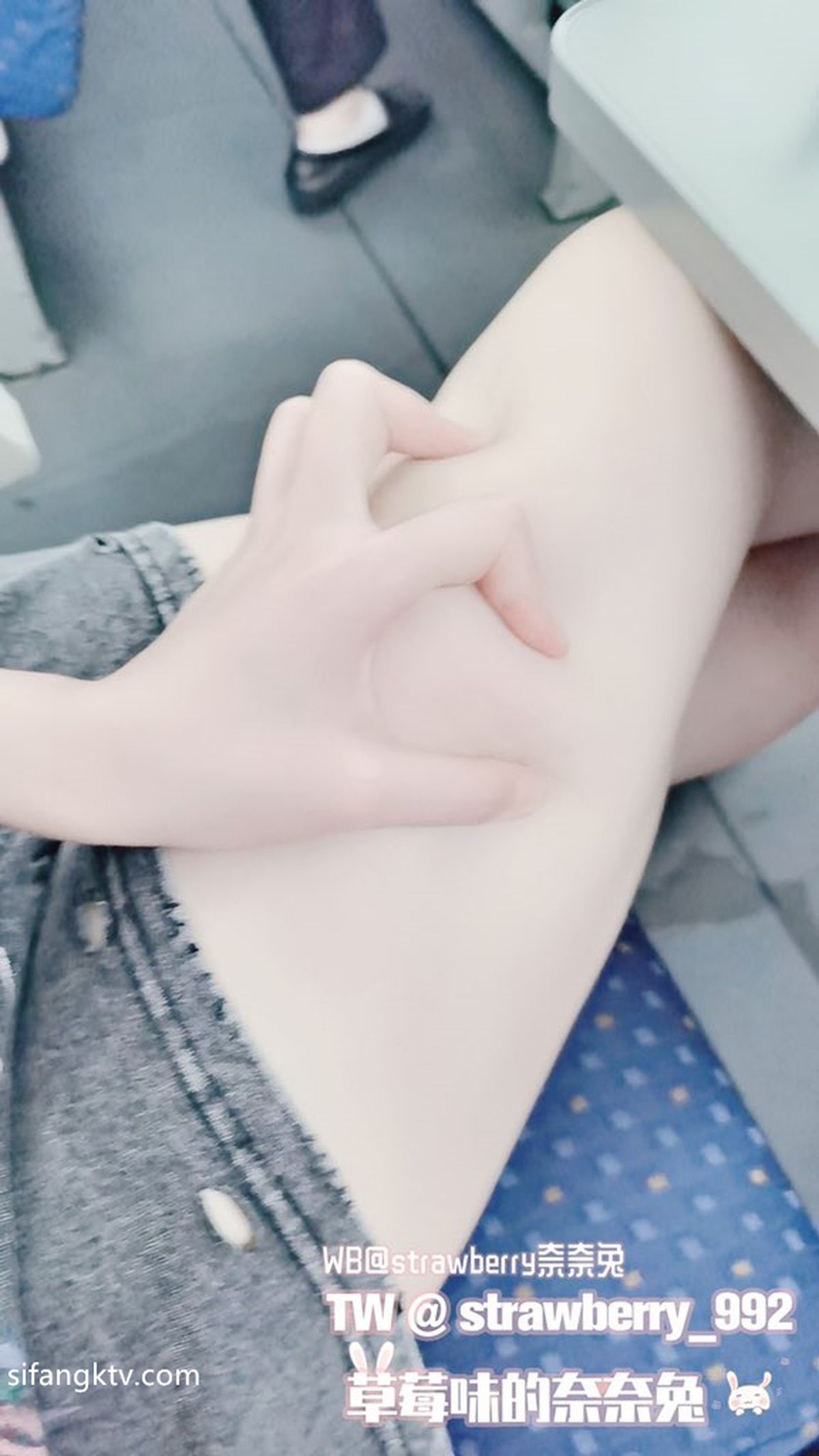 Coser@草莓味奈奈兔 – 付费福利私拍合集 Part4 (54P)