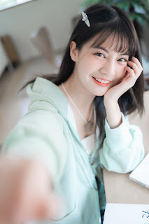 SiS Magazine P4