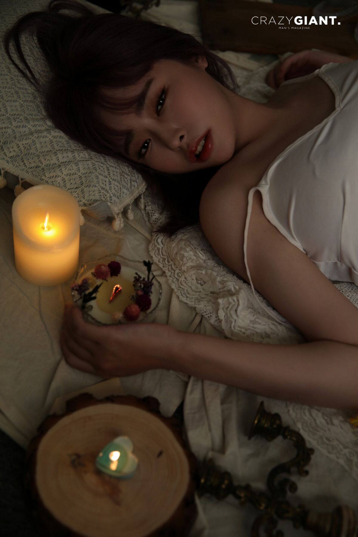 CRAZYGIANT Hanere – Sexy Photobook (55P)