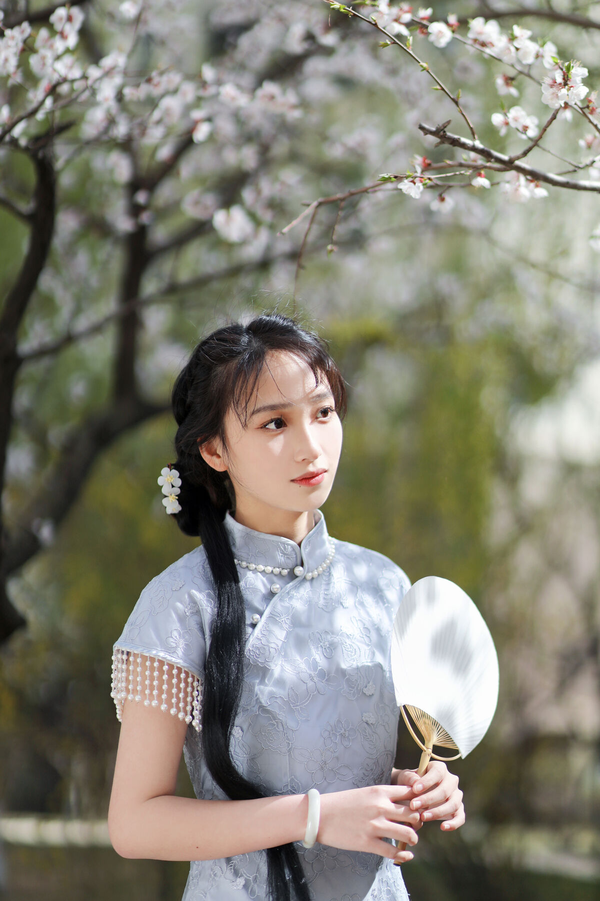 YiTuYu艺图语 Vol.8373 田七喜 (24P)