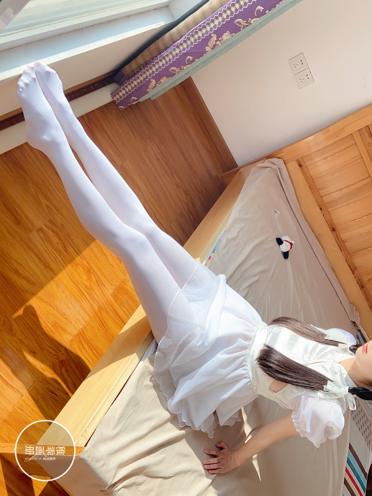 Cosplay 稚乖画册 夜夜 嬉戏 80d白丝(70P)