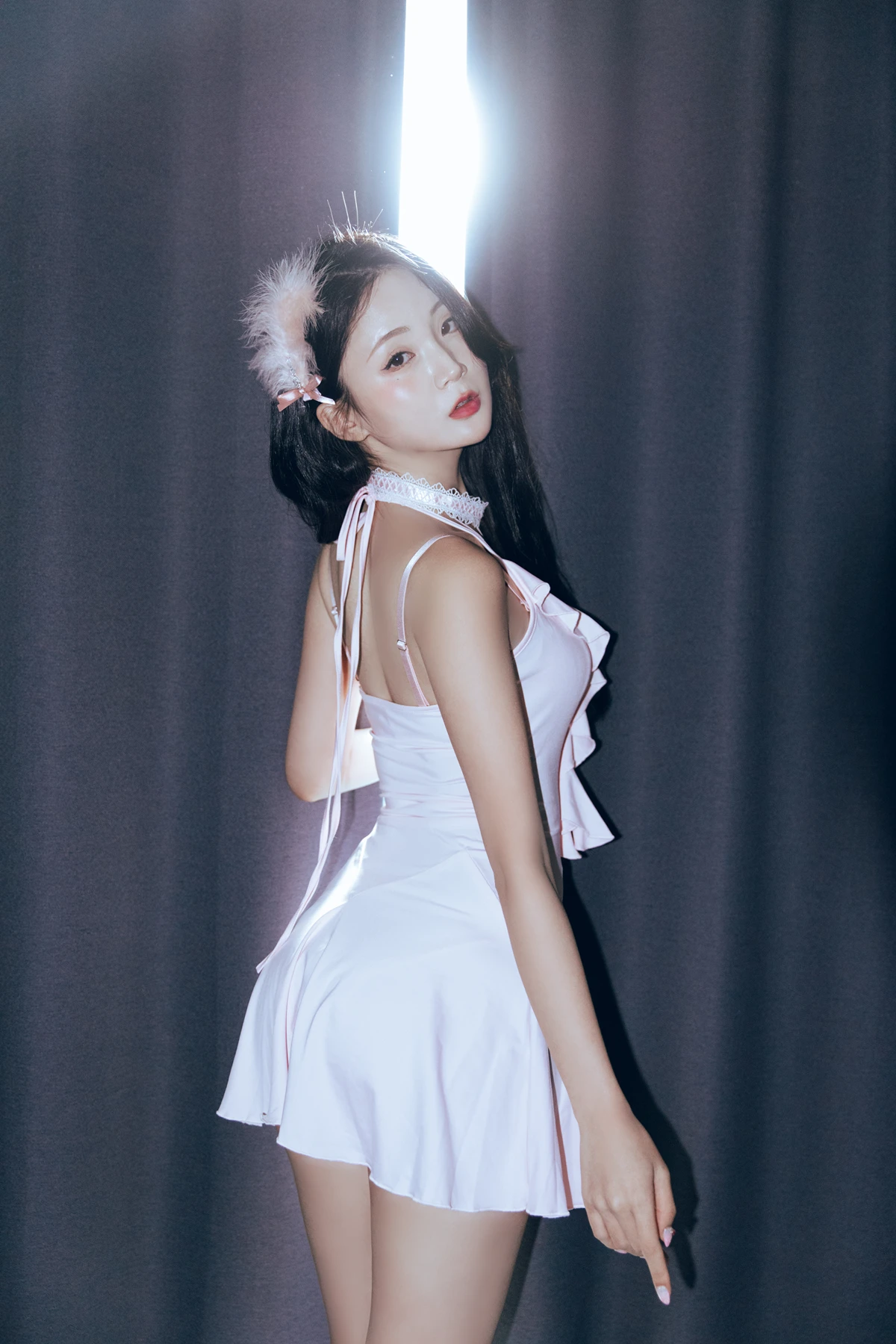 Hanseul 한슬, PhotoBook 「Black Swan」 Set.01(30P)