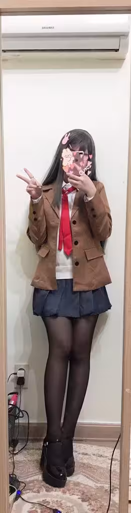 Euna __- 33（22p）