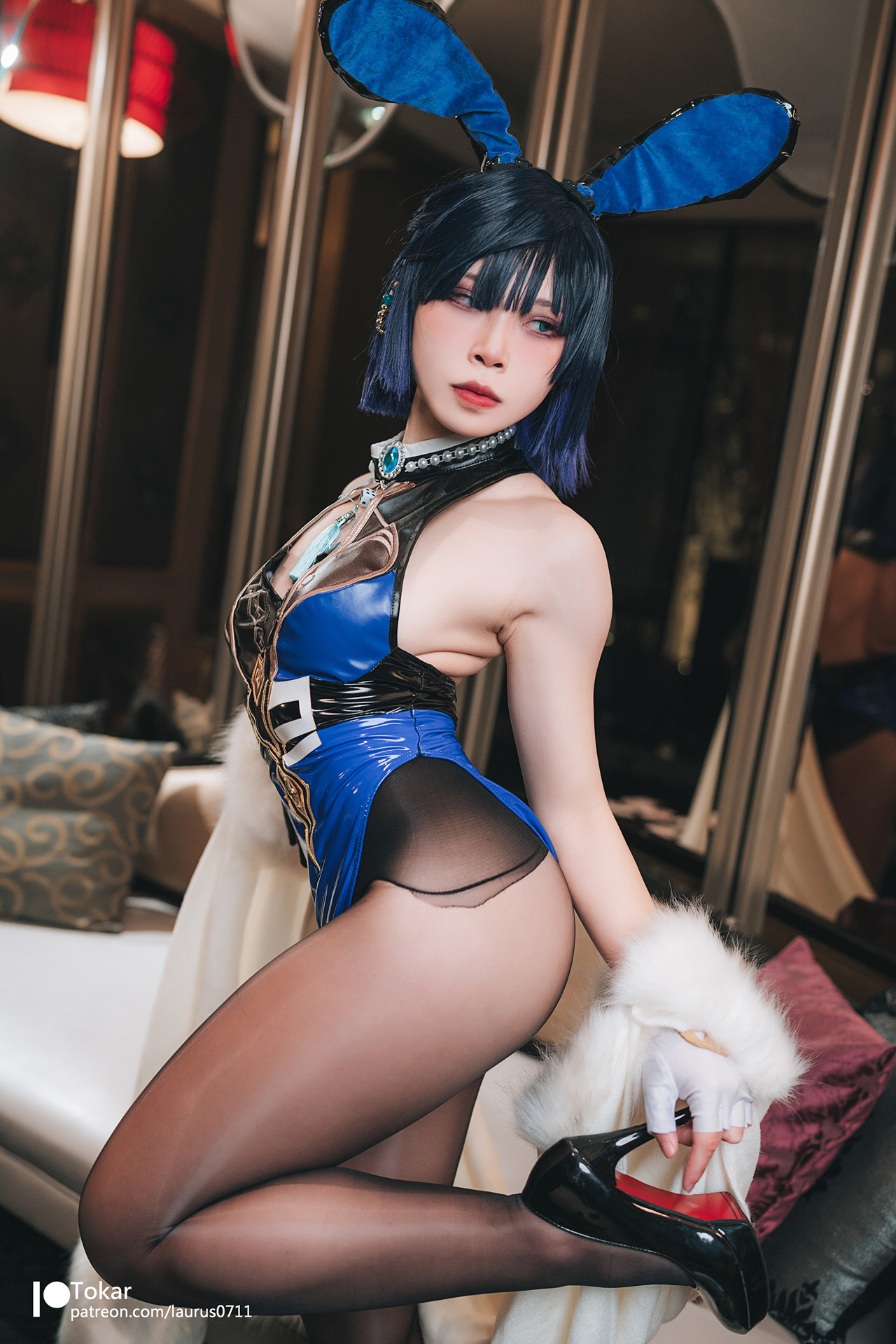 Tokar浵卡, 写真集 夜阑(兔女郎ver) Yelab (Bunny ver)