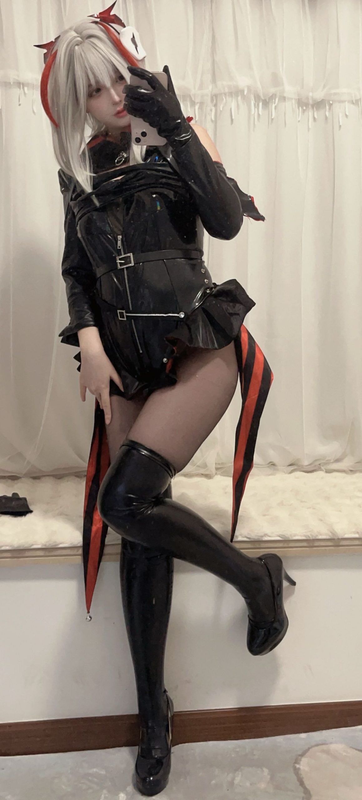 Coser@疯猫ss – 2024年01月 Fantia 会员订阅 (80P)