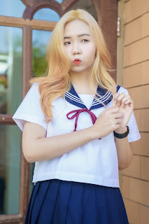 SiS Magazine P4