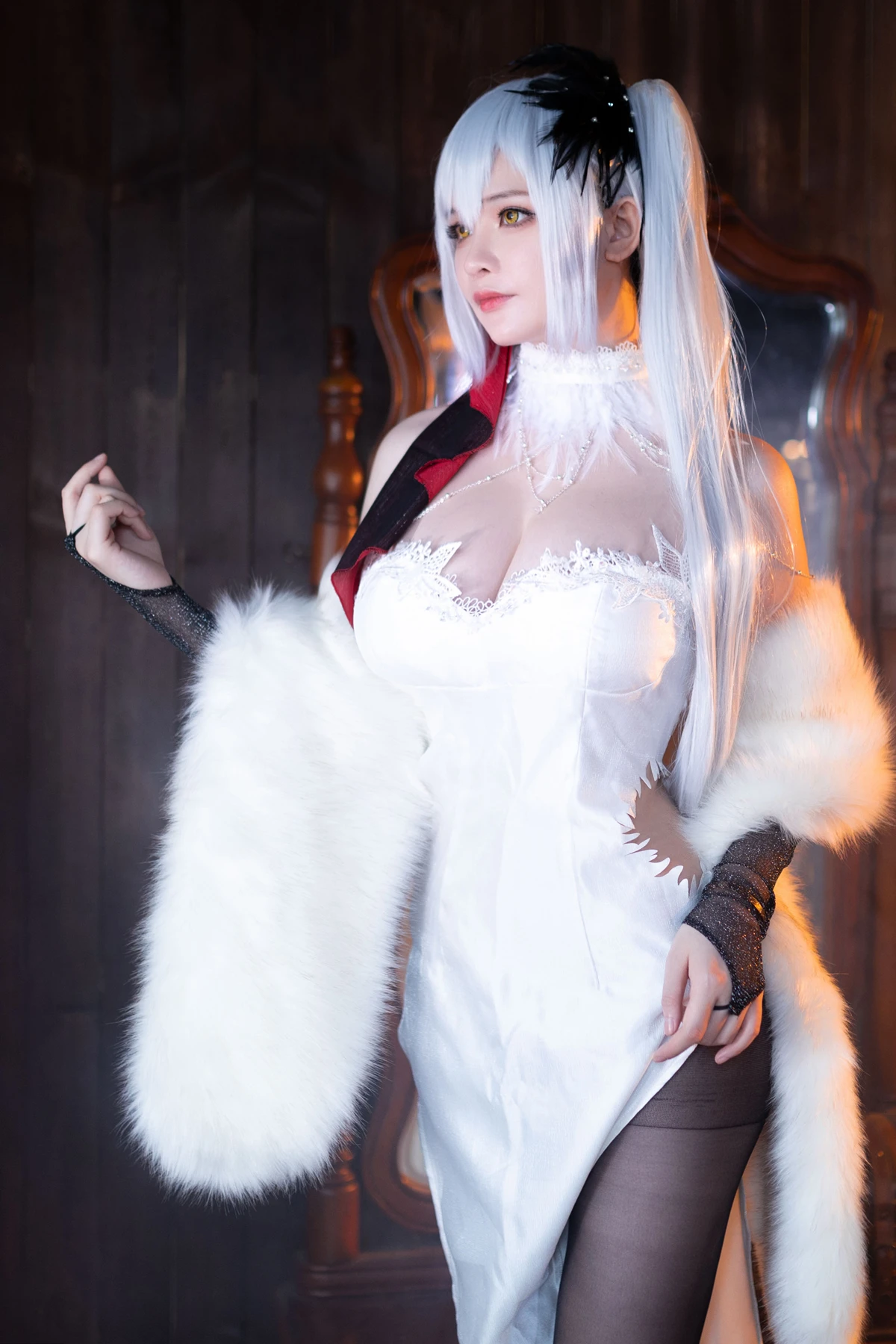 Cosplay 前羽_rr – 碧蓝航线 德雷克