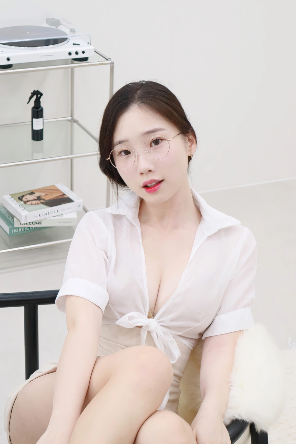 Pureding 퓨딩, Sexy Photobook Vol.11