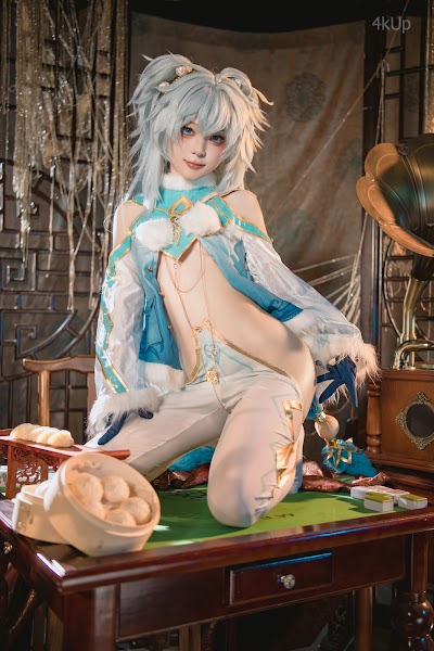 Coser@矢量鱼 少女前线云图计划 芙洛伦