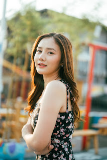 SiS Magazine P2