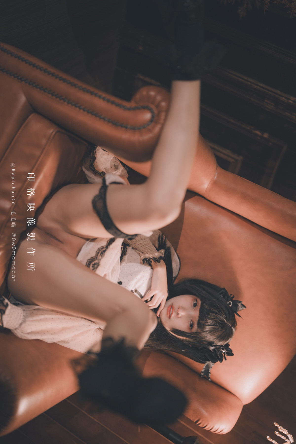 慕慕Momo, ヌード写真集 你的玩偶loli