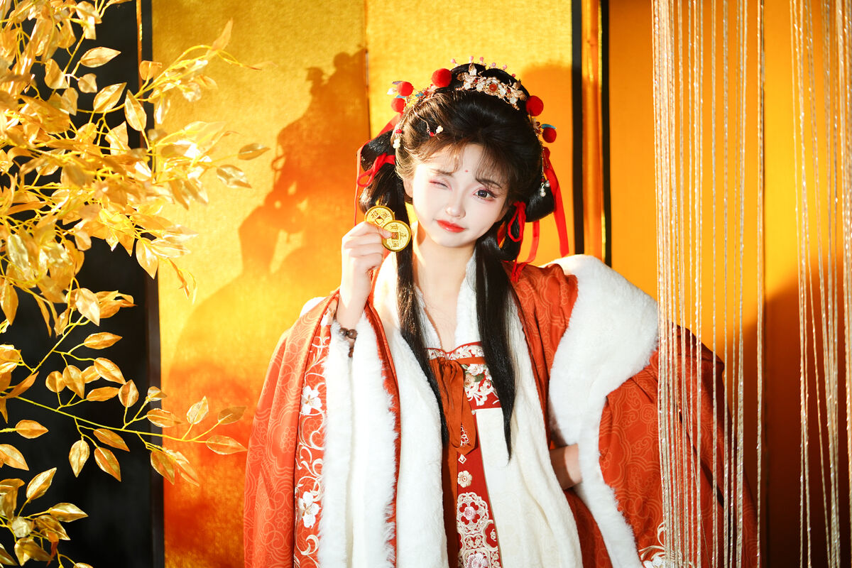 YiTuYu艺图语 Vol.8377 艾蜜莉 (22P)