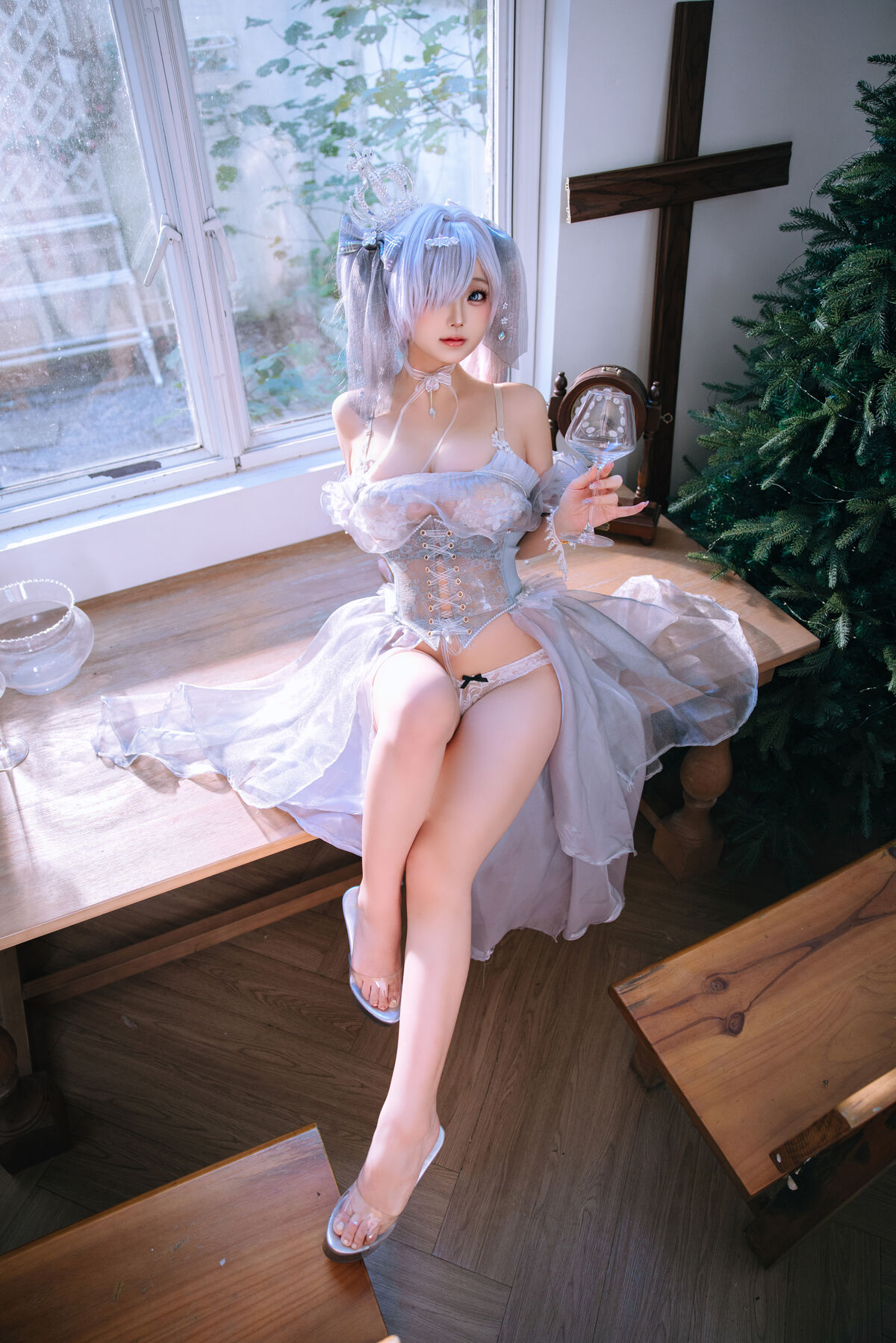 Coser@日奈娇 – 胜利女神 妮姬 灰姑娘 (43P)