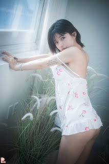 [PINK] U.Hwa (은유화) – Floral