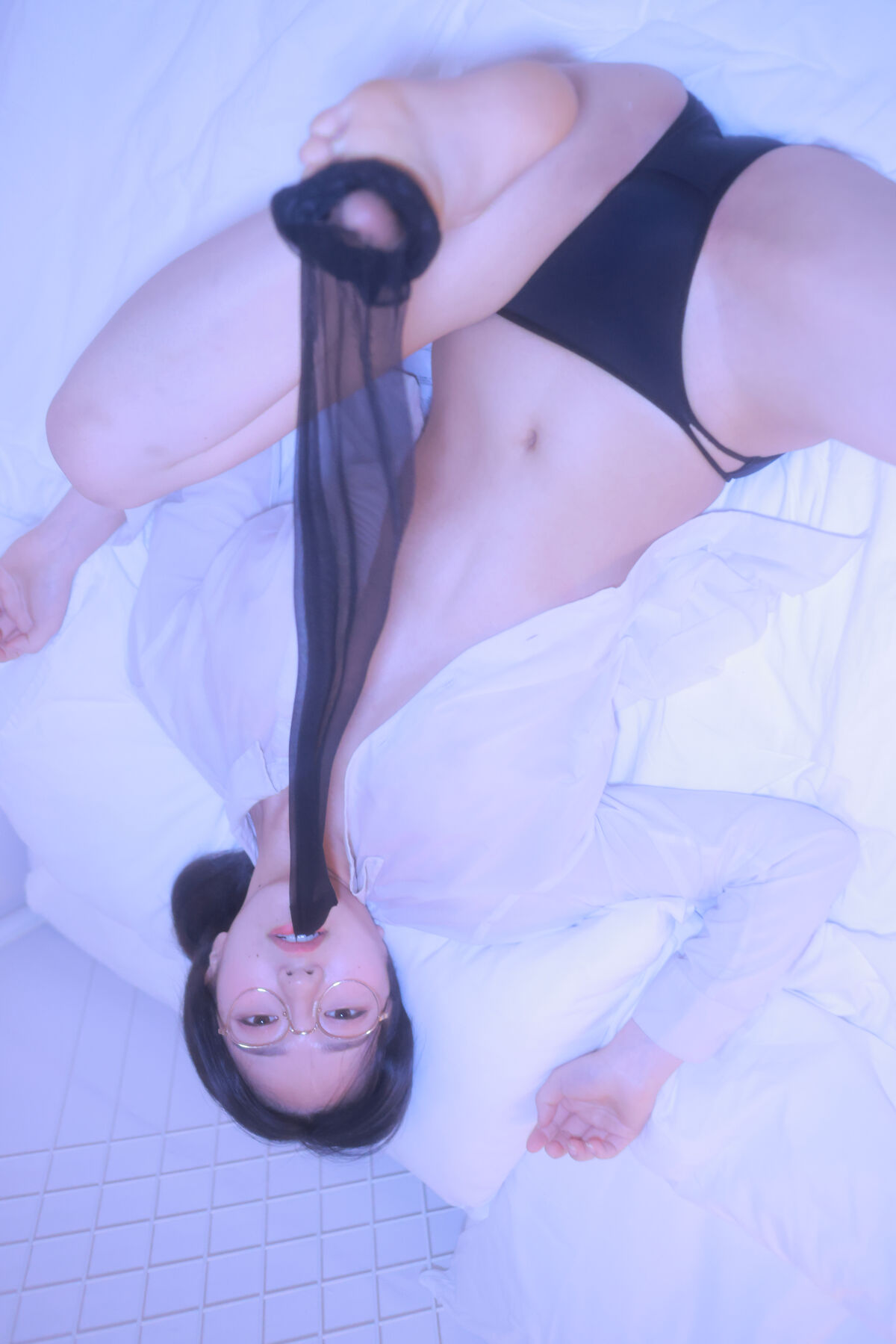 Sehee 세희 – Glasses Shirt Part2