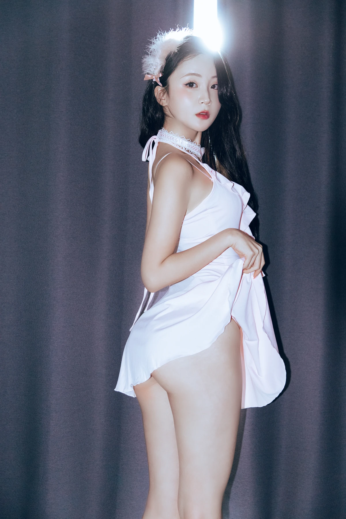 Hanseul 한슬, PhotoBook 「Black Swan」 Set.01(30P)