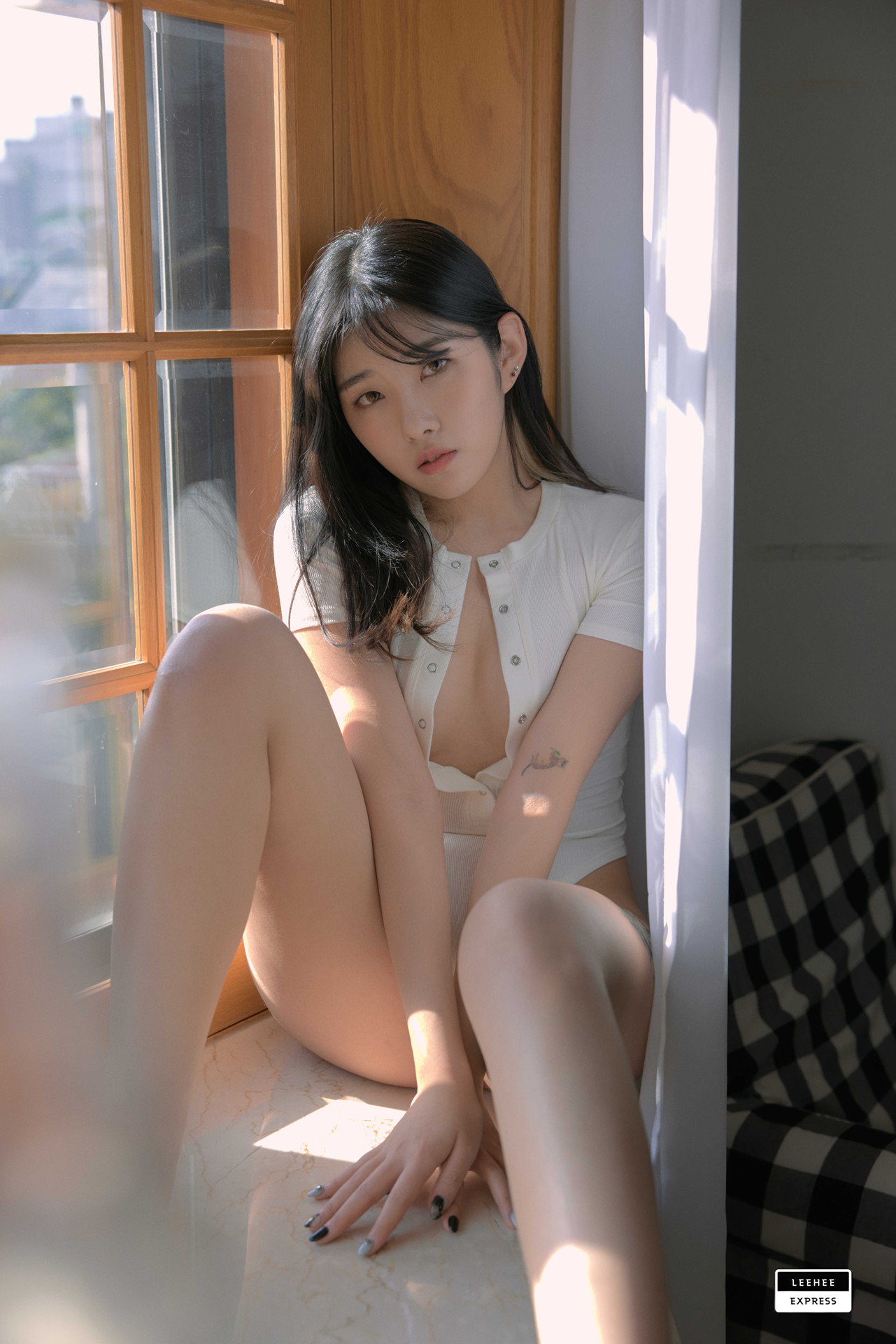 Sonson 손손, LEEHEE EXPRESS LEBE-080
