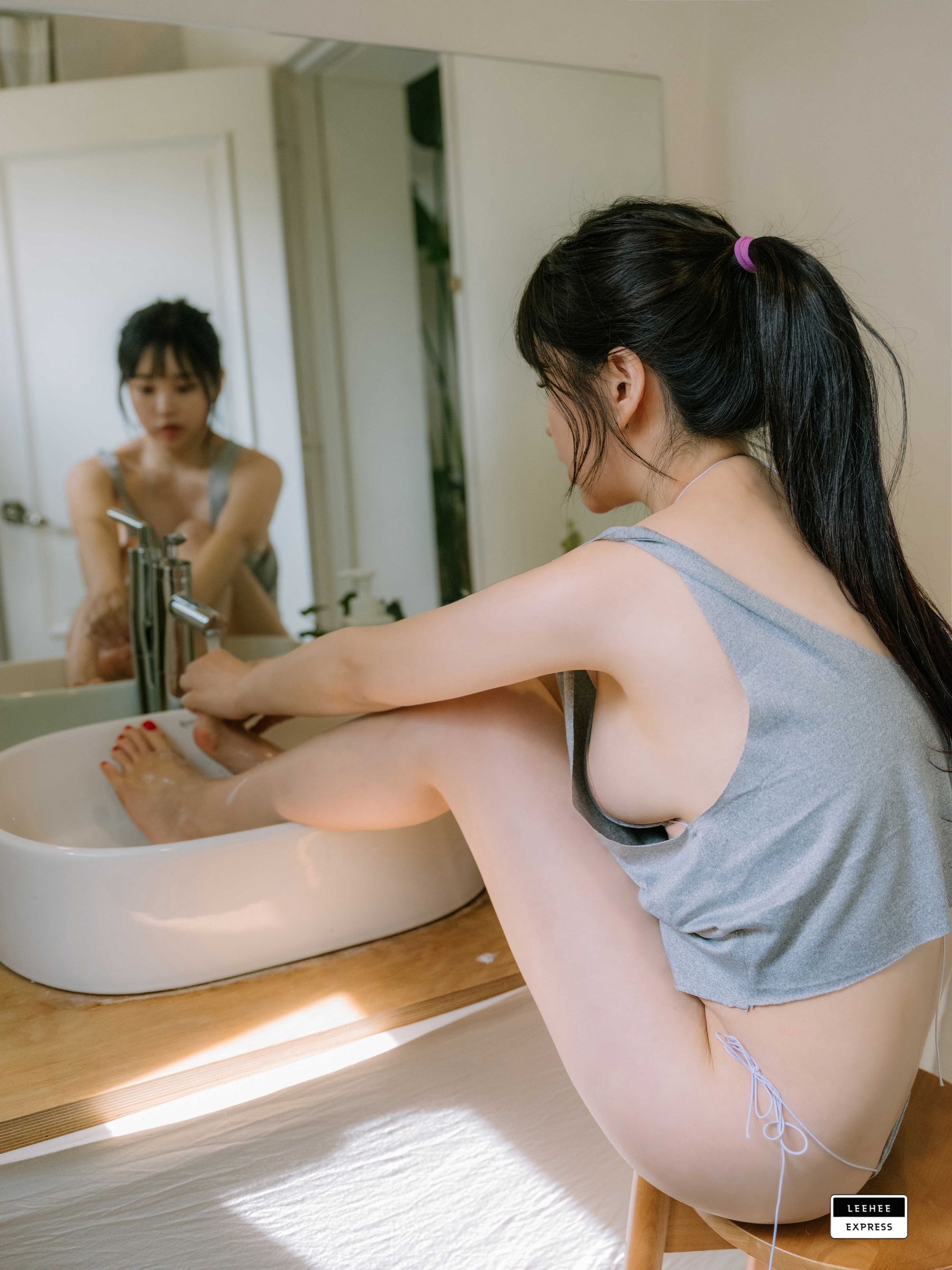 [LEEHEE EXPRESS] LEND-037 - Yuri