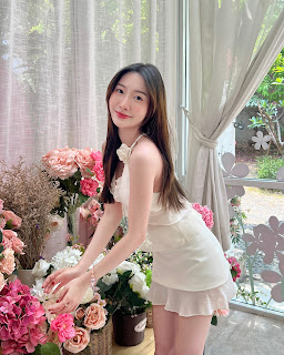 SiS Magazine P2