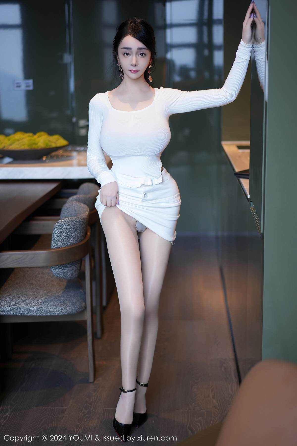 Youmi尤蜜荟 VOL.1107 YunEr允爾(69P)