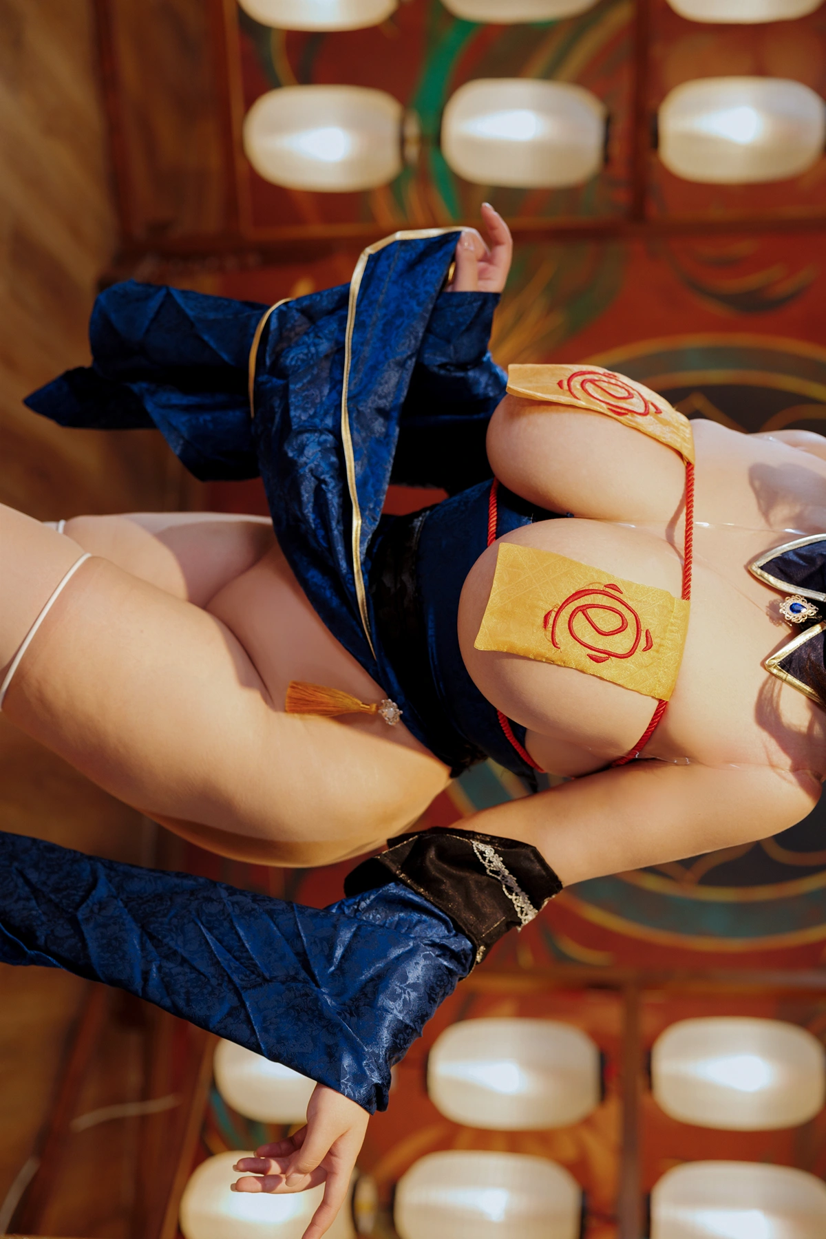Cosplay KANEKO咔喵 – 碧蓝航线 华甲僵尸