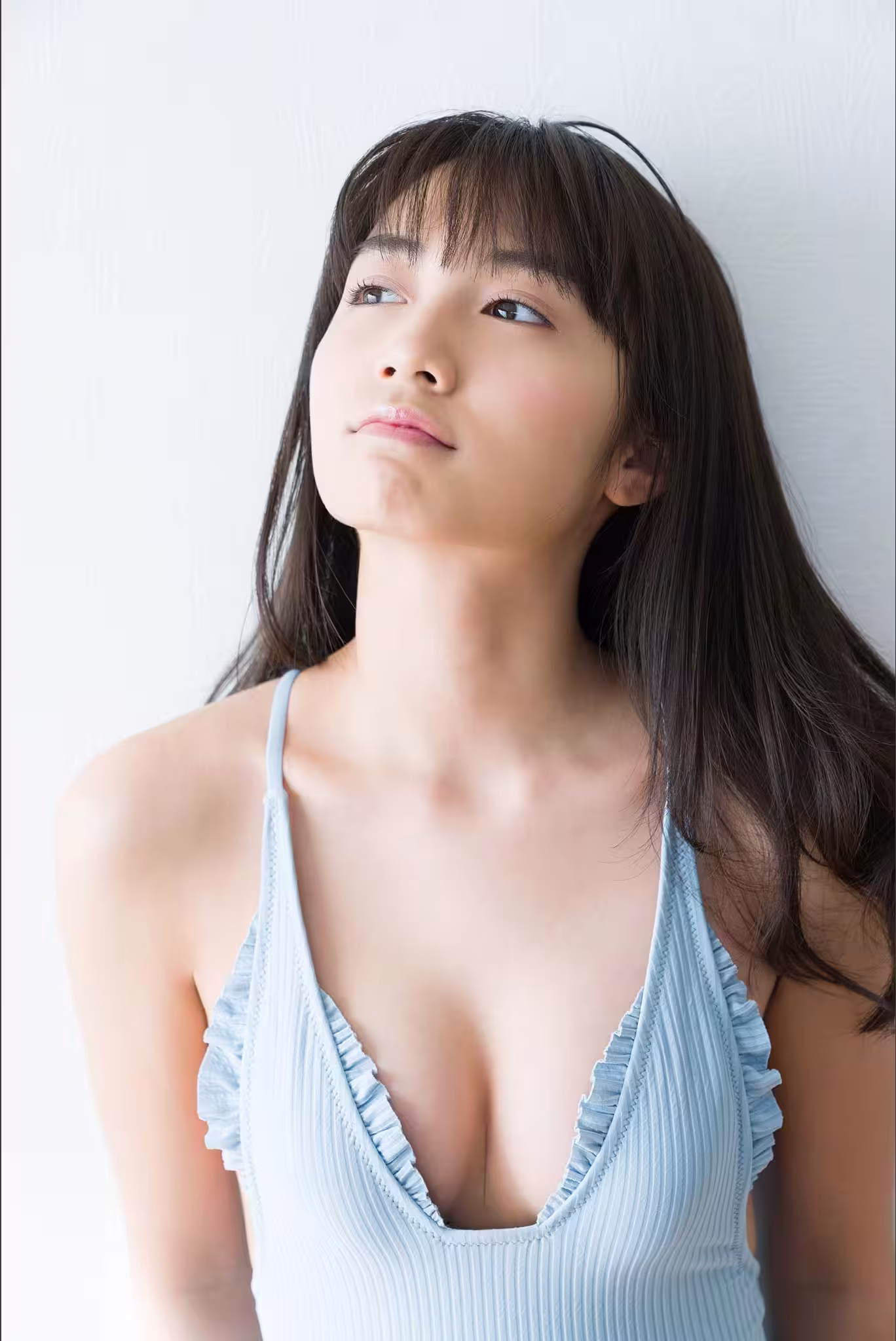 黑色hikari神圣美麗的女孩Spisan Gravure攝影書（41p）