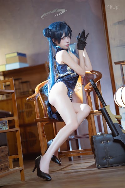 Coser@三無人型 蔚蓝档案 龙华妃咲 旗袍
