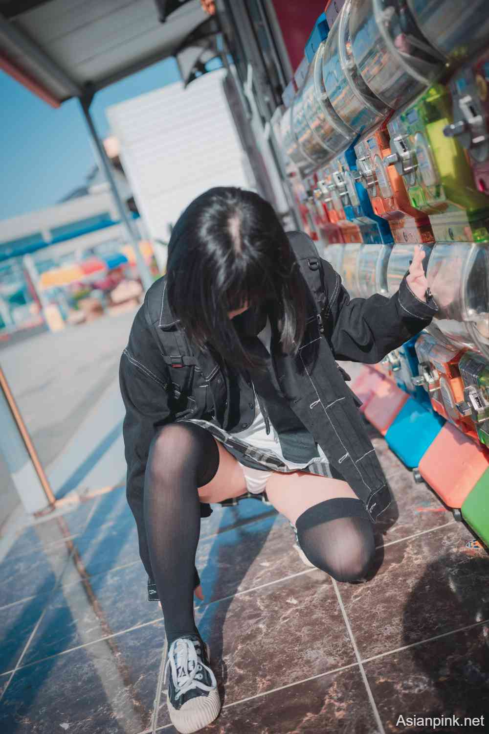 DJAWA Photo – Jeong Jenny (정제니) – Theme Park Girl