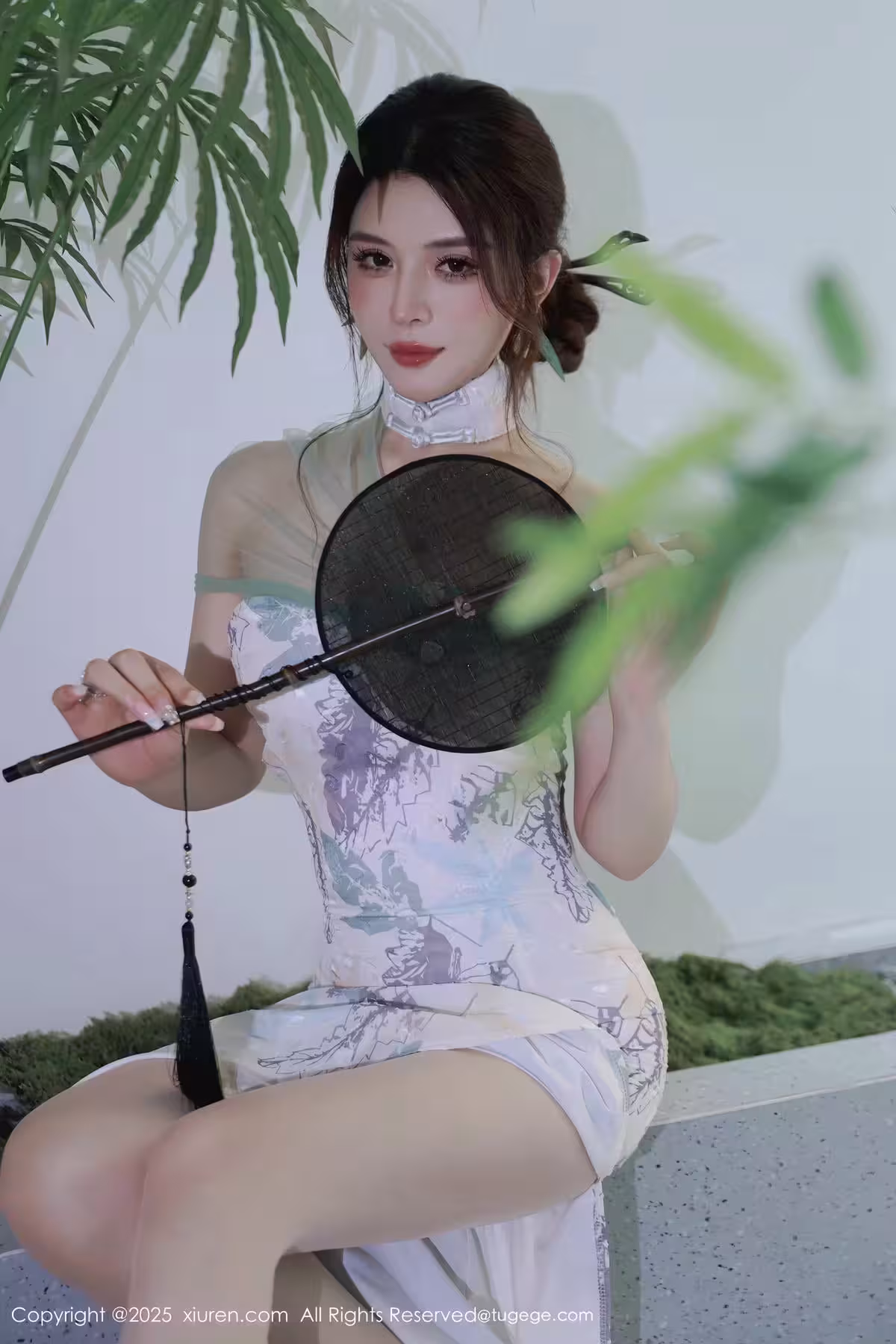 (XIUREN秀人網)2025.08.27 Vol.10694 阿依莎 完整版無水印寫真(83P)
