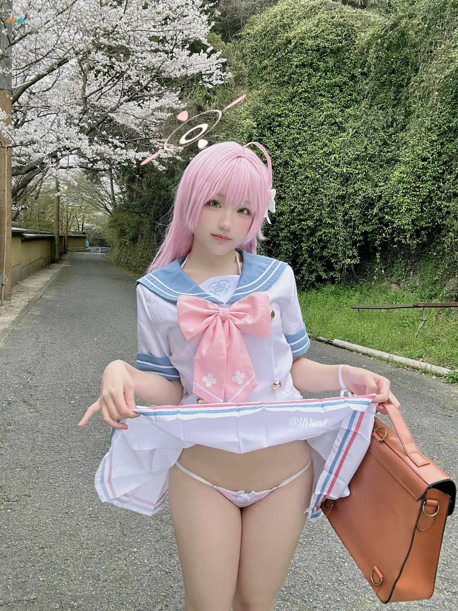 3mika-hanumo.html