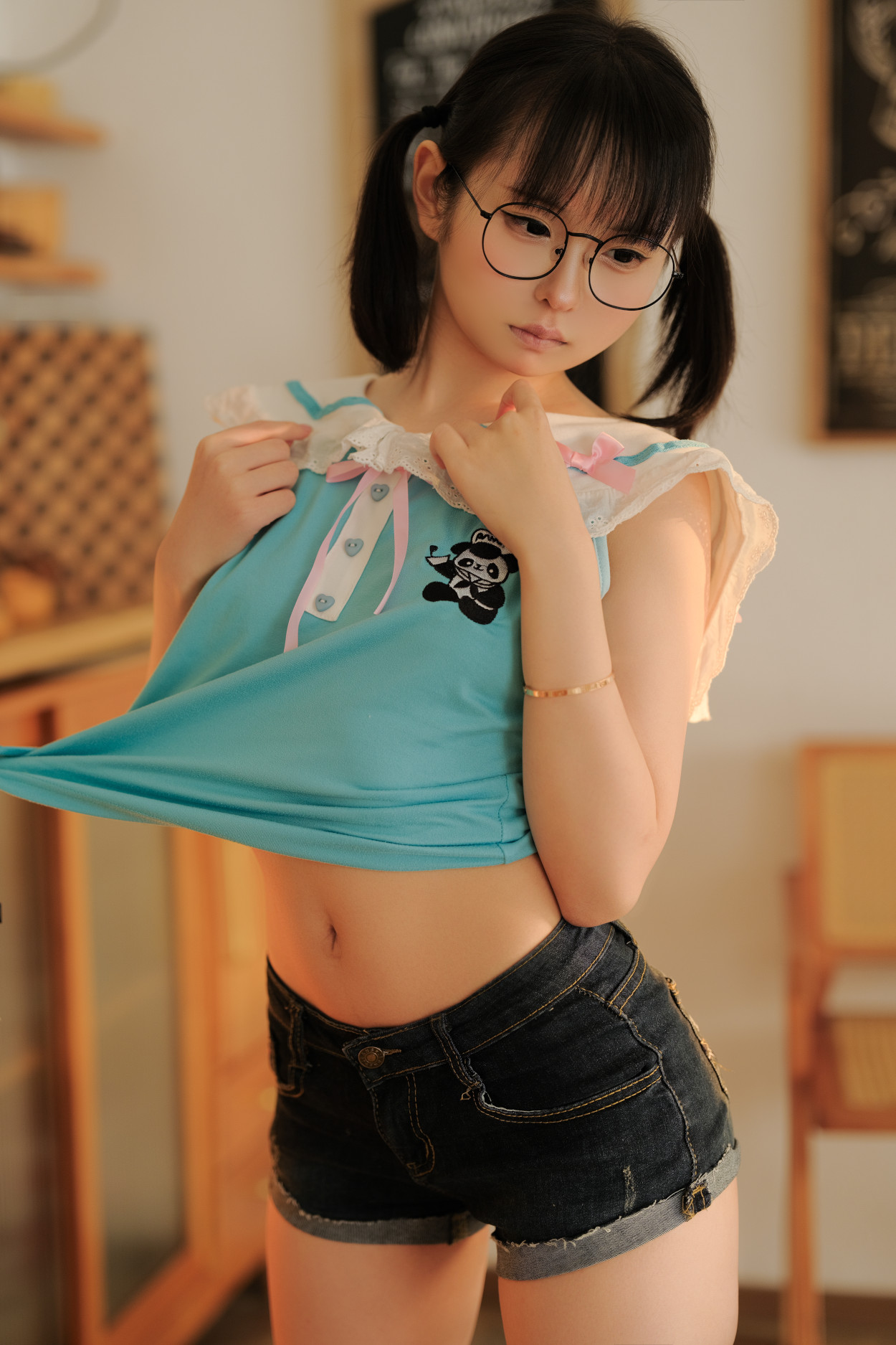 Cosplay 幼水铃衣 你的电子女友(40P)