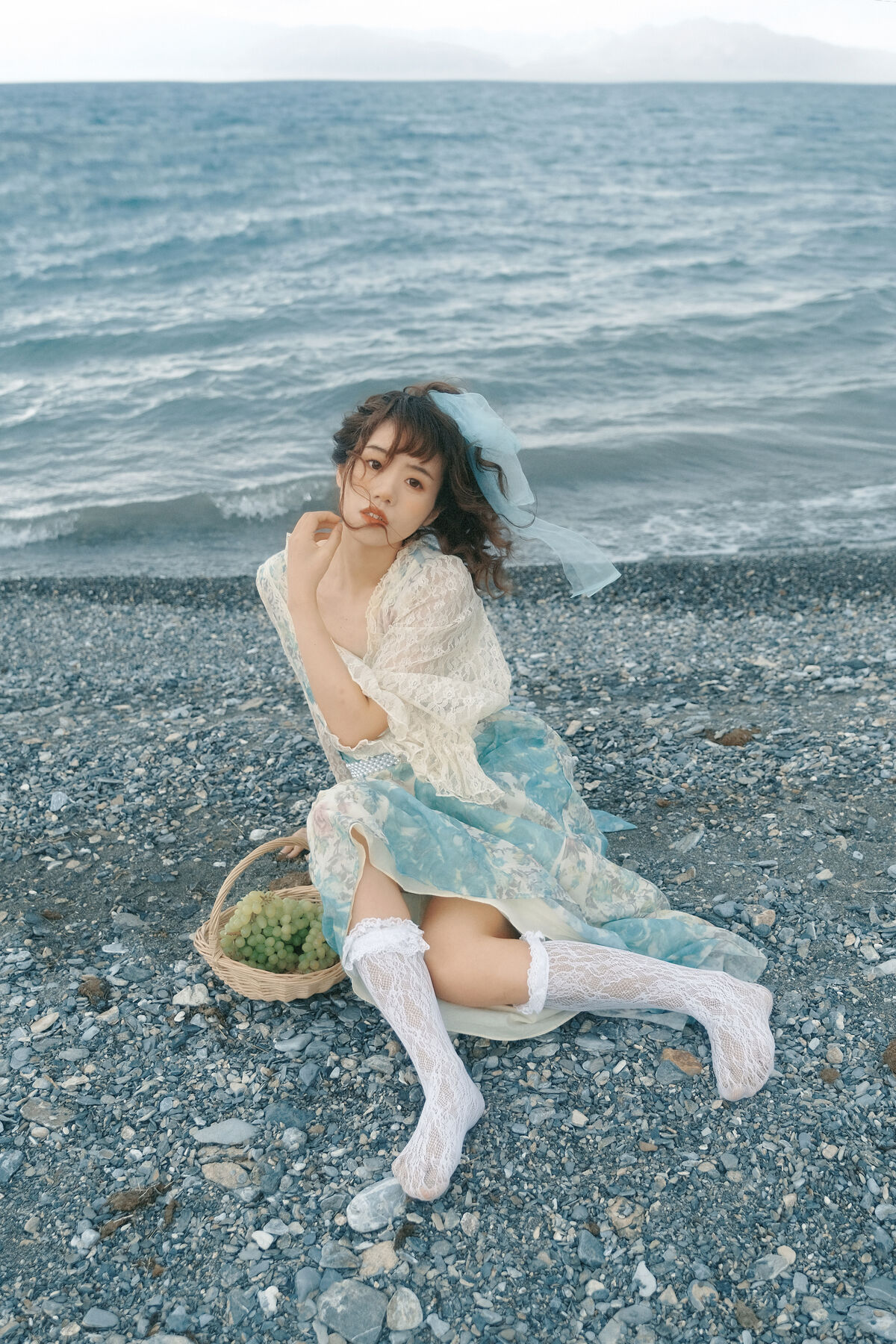YiTuYu艺图语 Vol.8410 祝勺子 (24P)