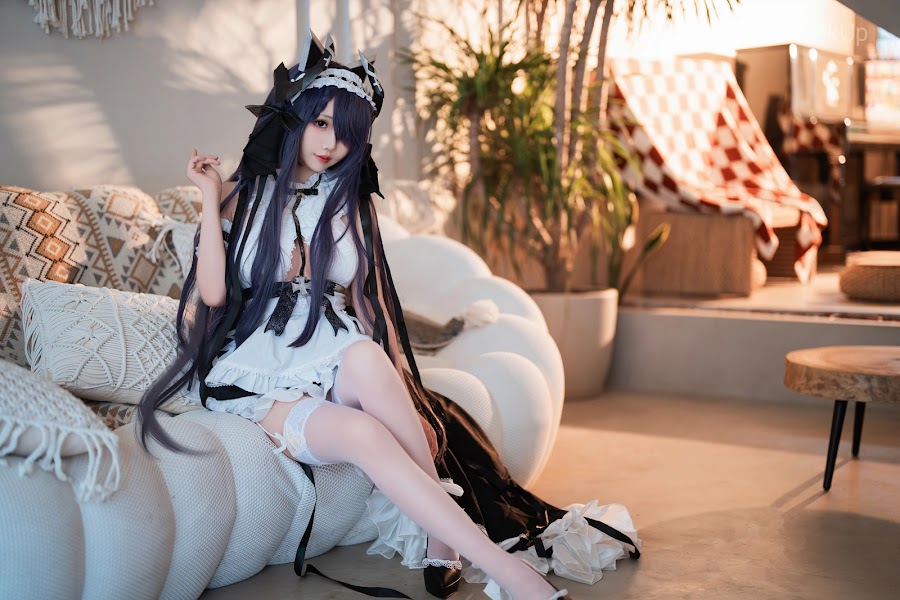 Coser@面饼仙儿 碧蓝航线 奥古斯特 女仆
