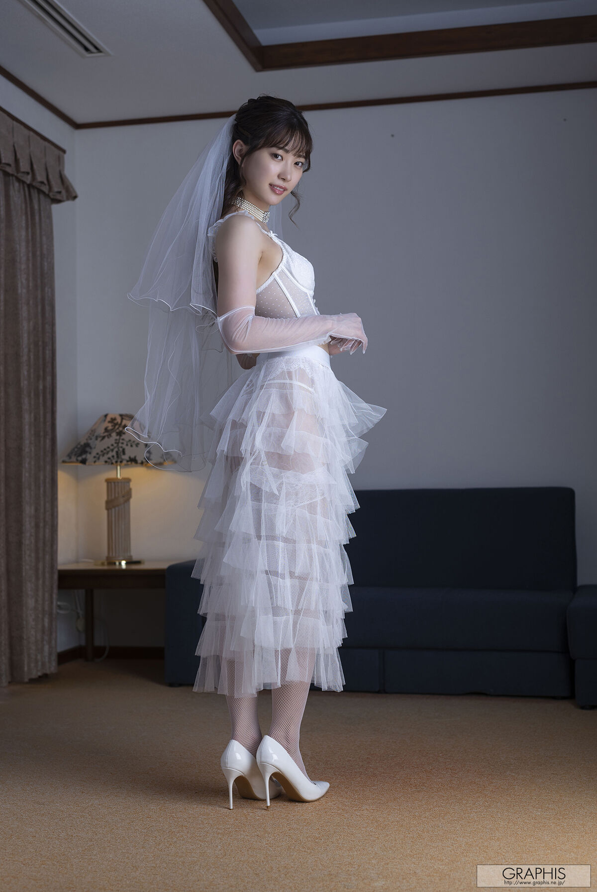 JP Akari Mitani 美谷朱音 – Graphis Gals No.560 Vermilion Part03 (54P)