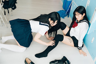 [Loozy] Zia (지아) x Sonson (손손) – Bitch Academy Hard